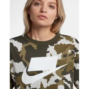 NWT Nike Camo Tee RARE!
